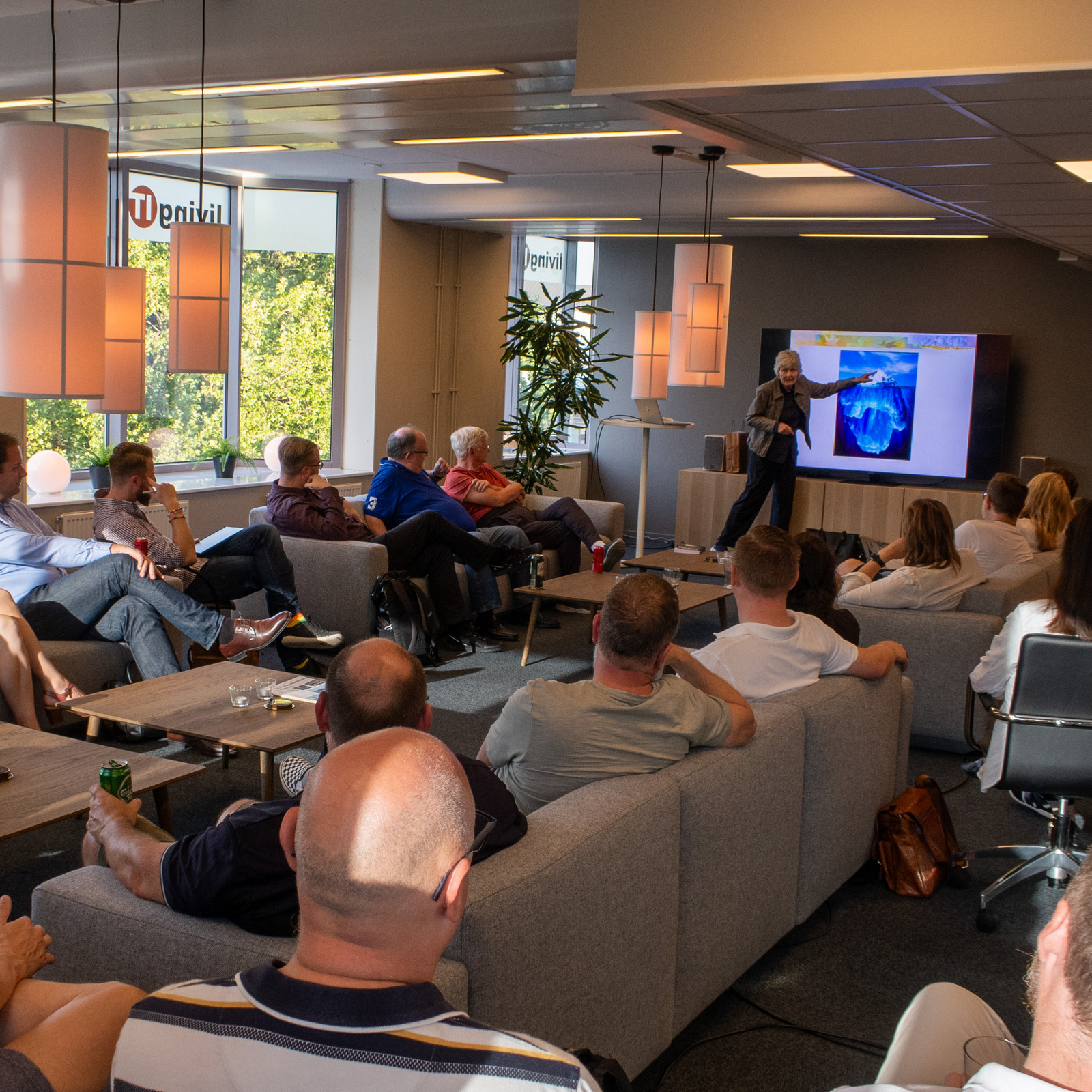 Workshop – deltagare i loungemiljö